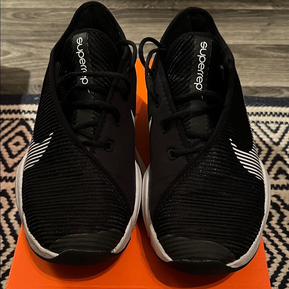 Nike Black and White Athletic Shoes